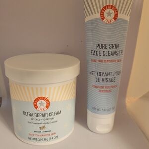 First Aid Beauty Ultra Repair Cream and Pure Skin Face Cleanser - White and Blue